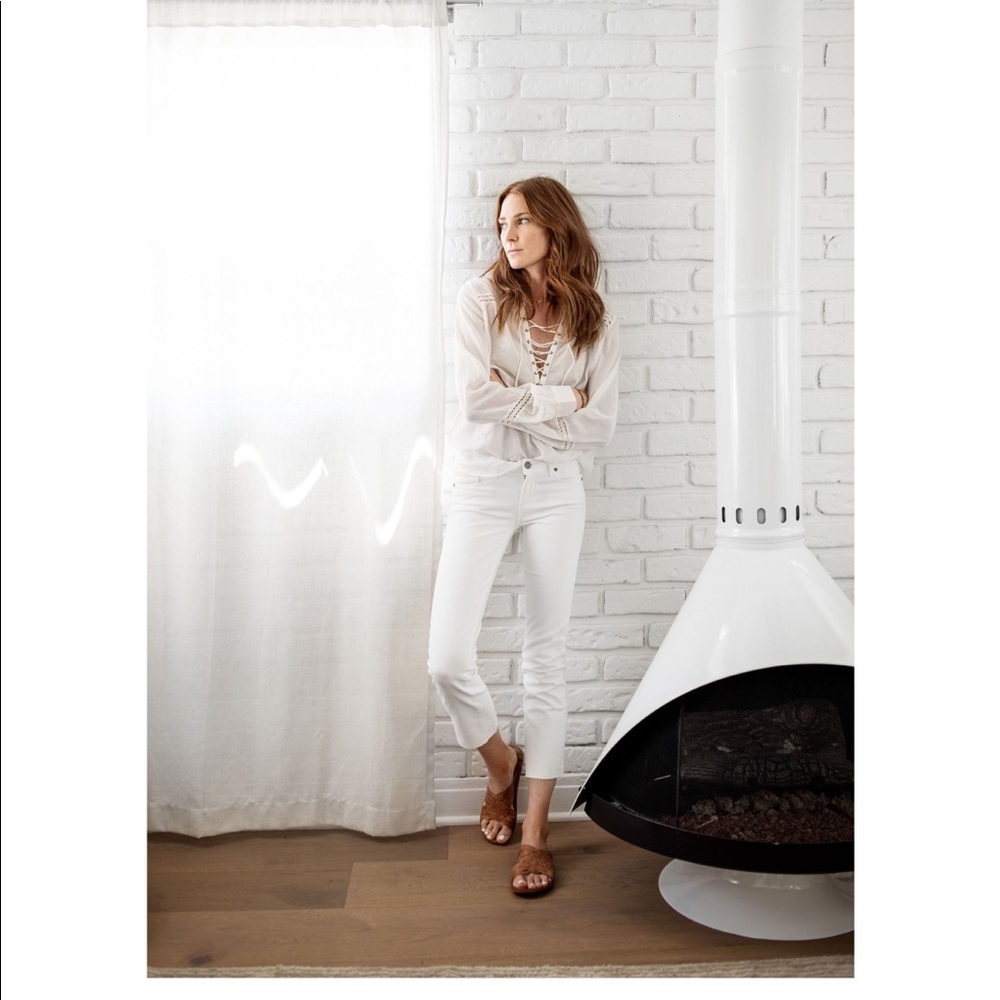 Paige Miki Straight with Raw Hem